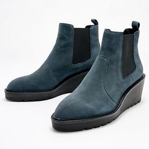 Cecelia New York Navy Suede Wedge Booties - Gwen Sz 8